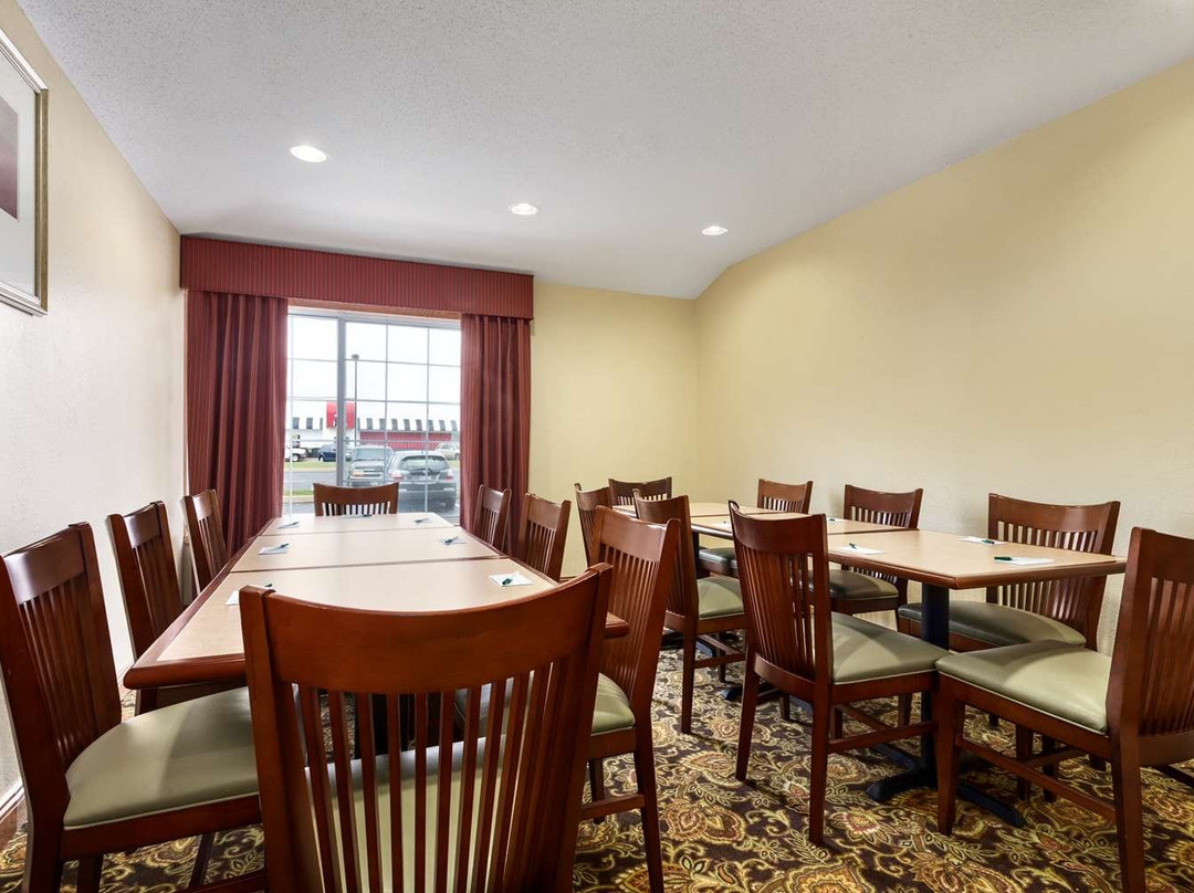 Country Inn & Suites by Radisson, Marion, OH主图