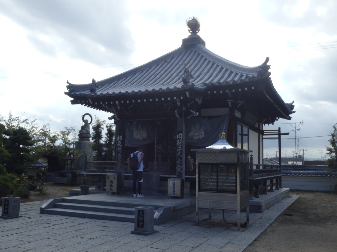 Taisanji Temple景点图片
