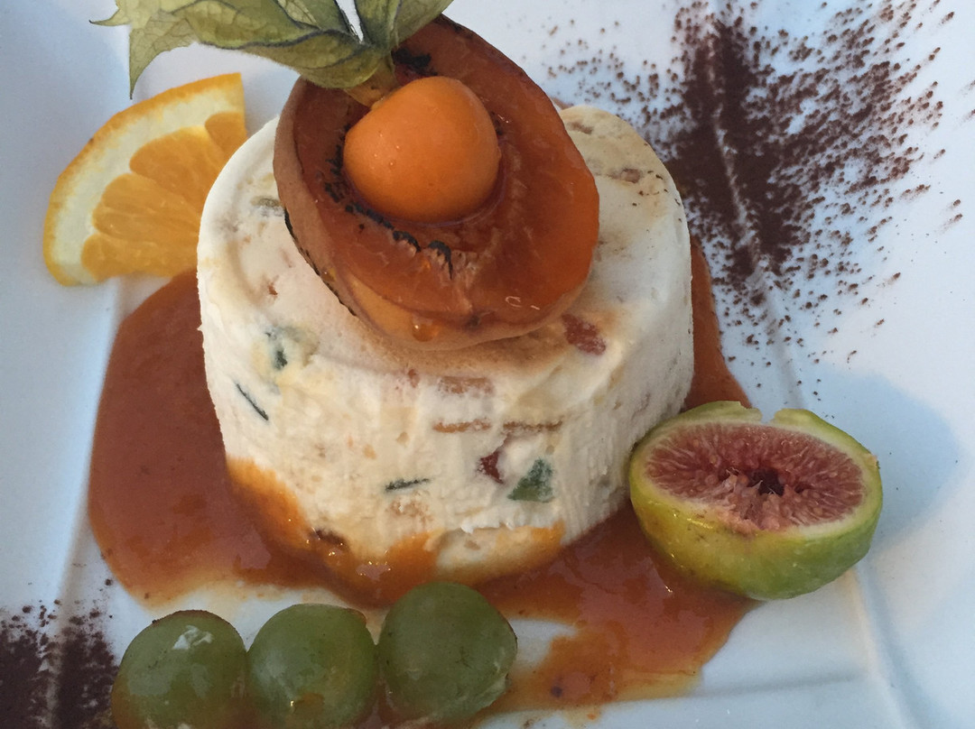 Hôtel-Restaurant Les Collines主图