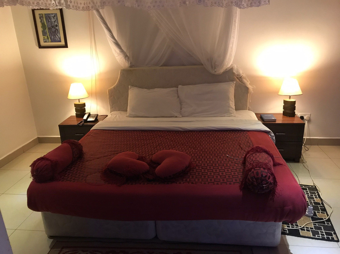 Reinah Tourist Hotel主图