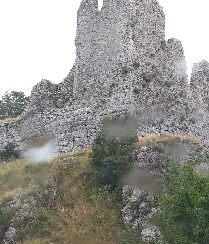 Castello di Morcone景点图片