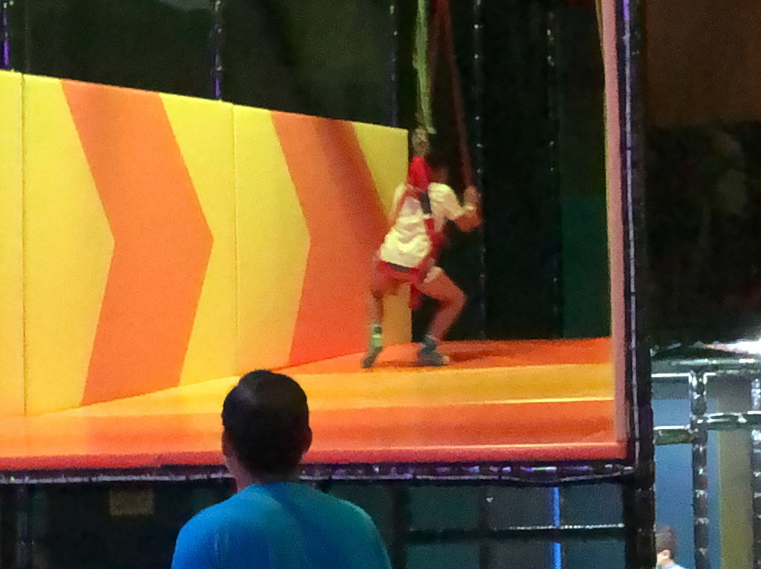 Urban Air Trampoline and Adventure Park-Harlingen必去景点