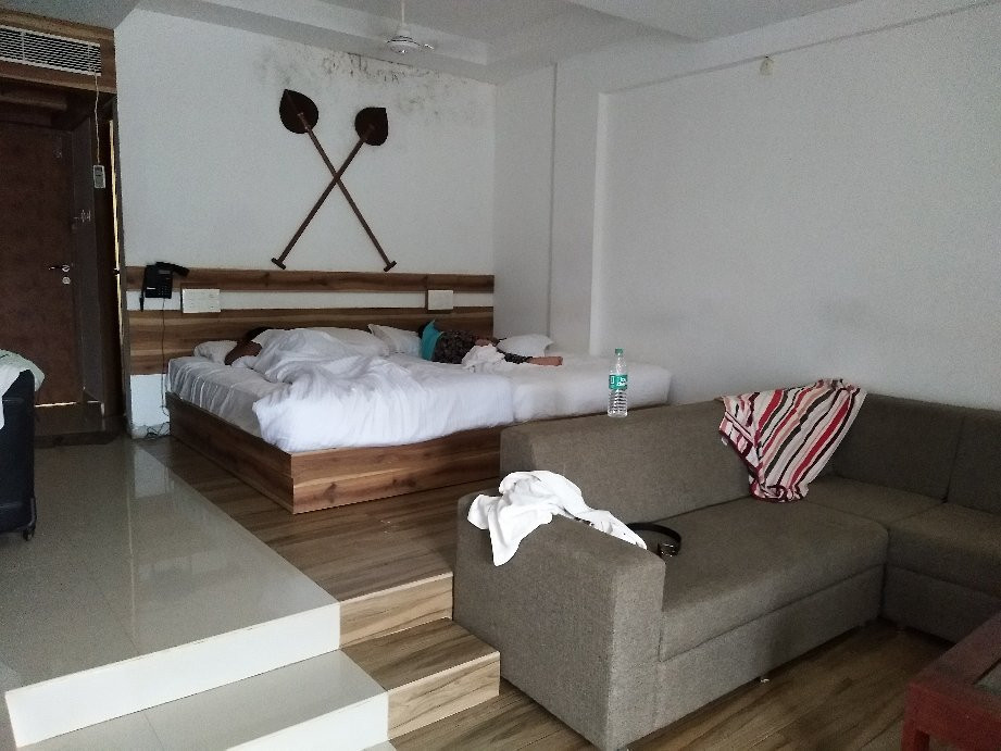 Athirapilly River Resort主图