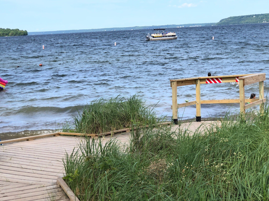 Nicolet Bay Beach景点图片