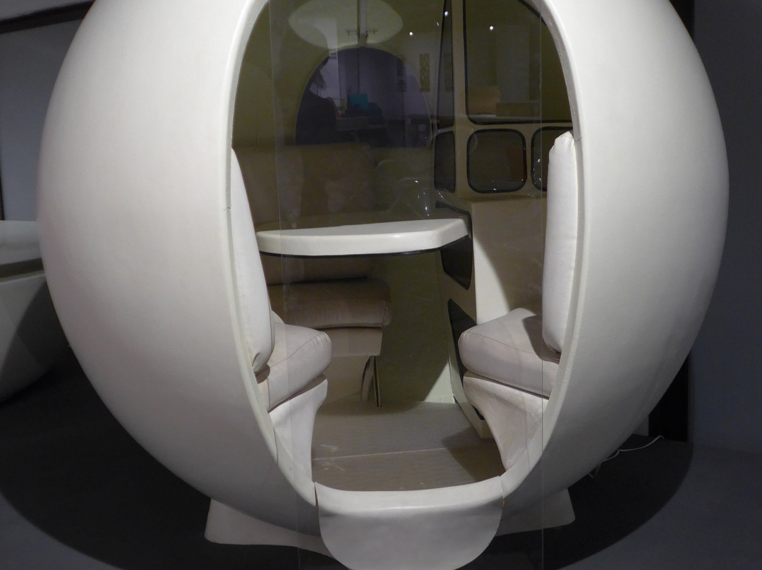 ADAM Brussels Design Museum-布鲁塞尔必去景点