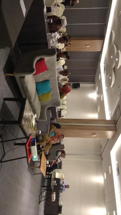 Ayola First Point Hotel Pekanbaru主图