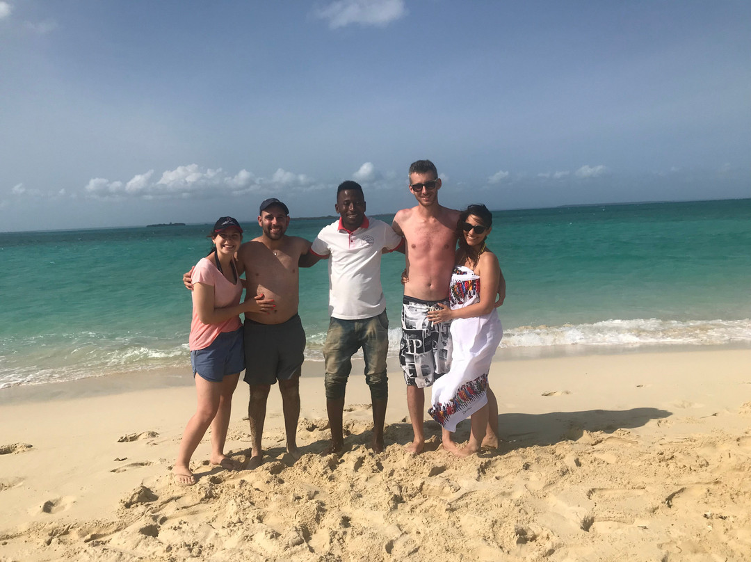 Zanzibar With Cleva-孥归必去景点