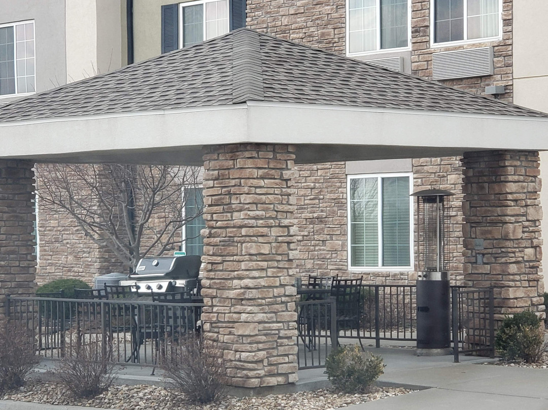 Candlewood Suites St. Joseph By IHG主图