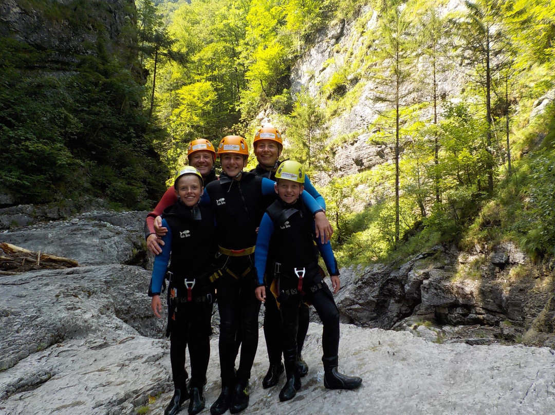 Adventure Service Outdoorsports-采尔湖畔必去景点