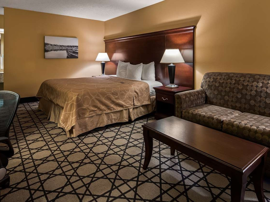 Best Western University Inn主图