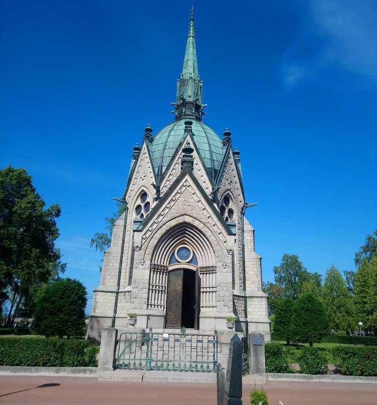 Juselius Mausoleum景点图片