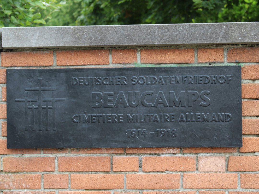 Deutscher Soldatenfriedhof Beaucamps景点图片