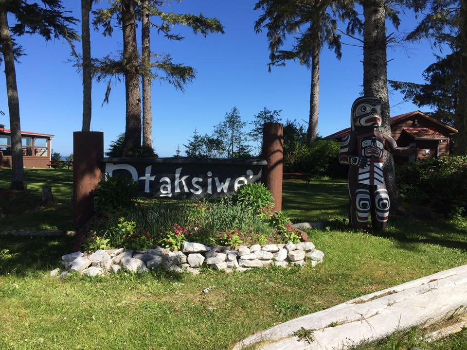 Cluxewe Resort