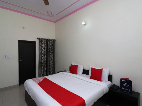 SPOT ON14161 Hotel Asdr主图