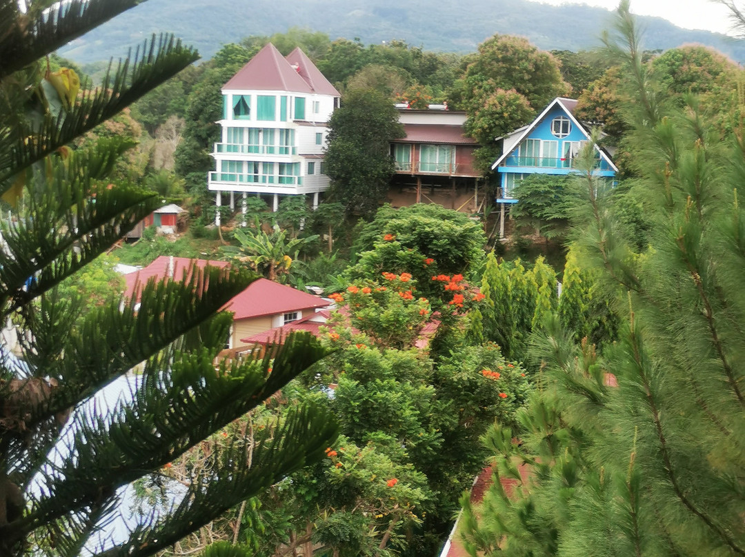 Mee Woo Resort and Spa