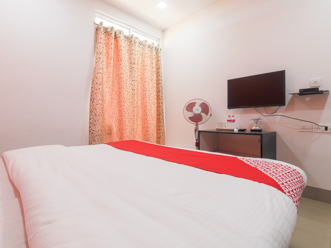 OYO 33464 Hotel Highwinds Lakeside主图