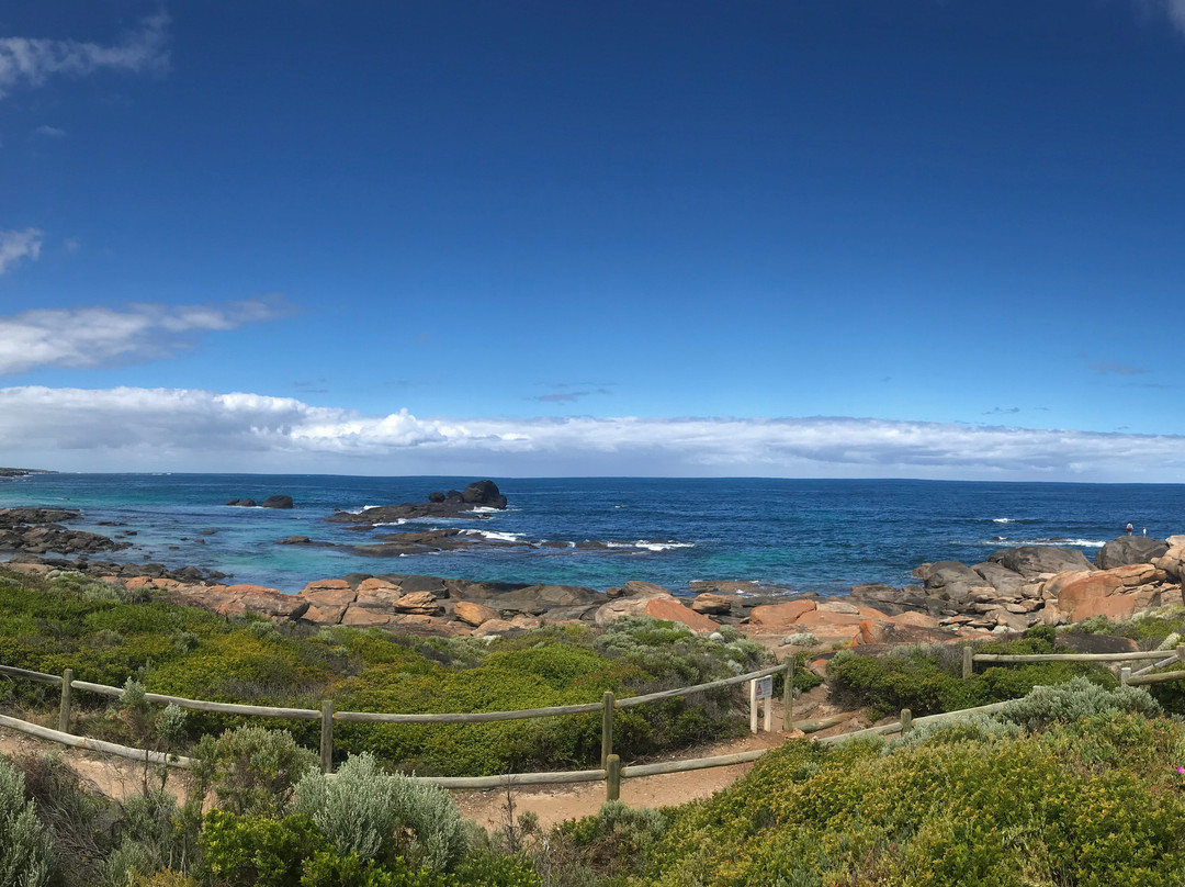 Margaret River Surf School景点图片