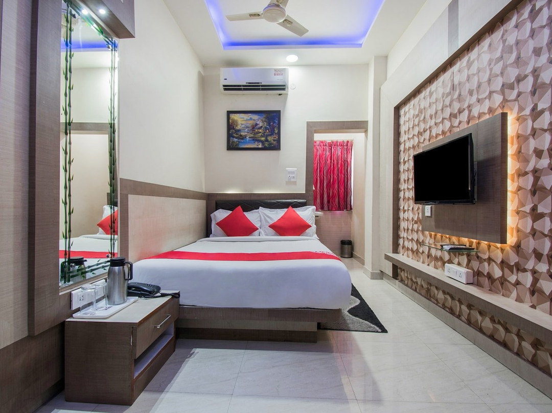 Capital O 27673 Hotel Embassy International主图