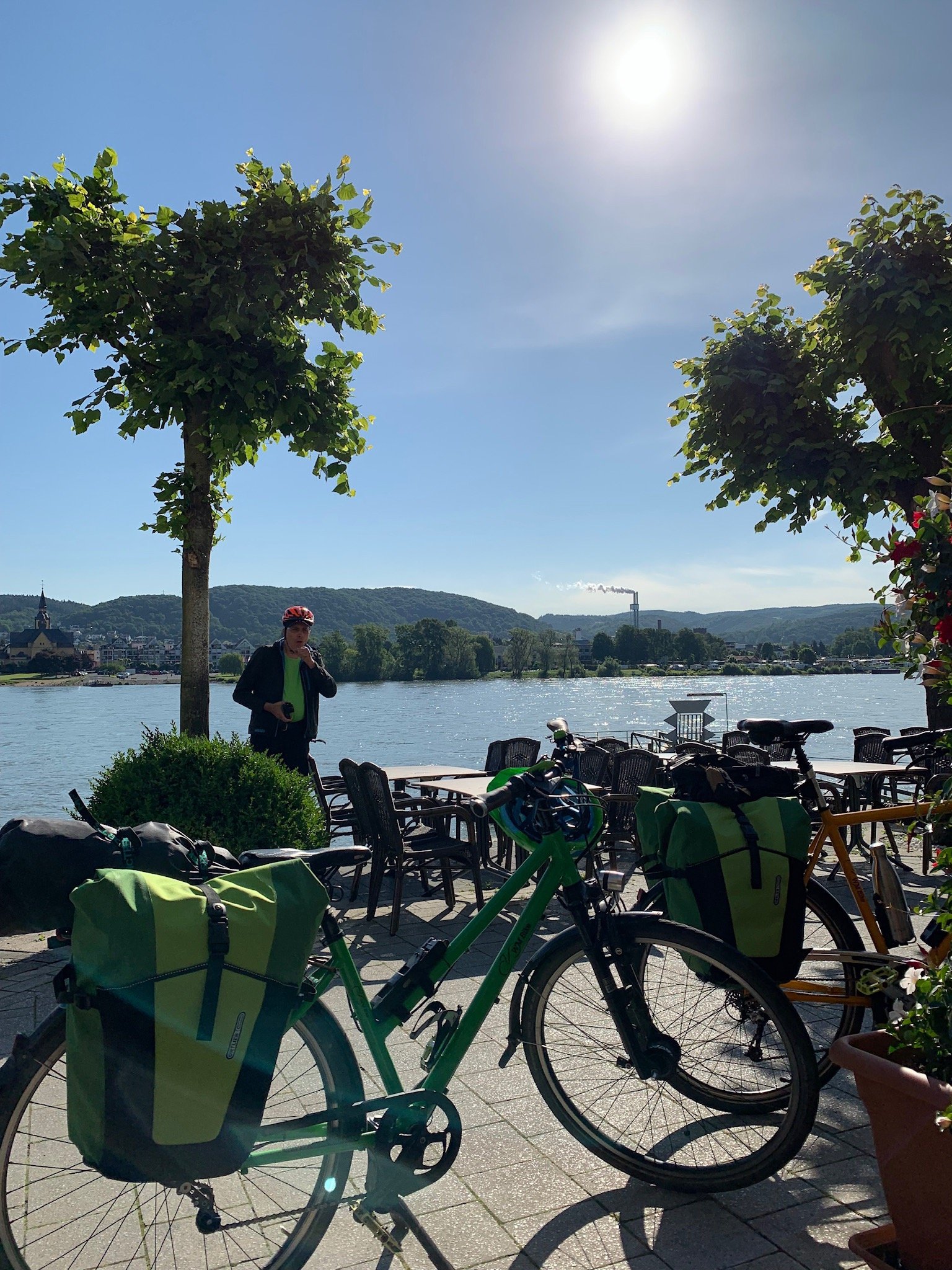 Hotel Vater Rhein-官方