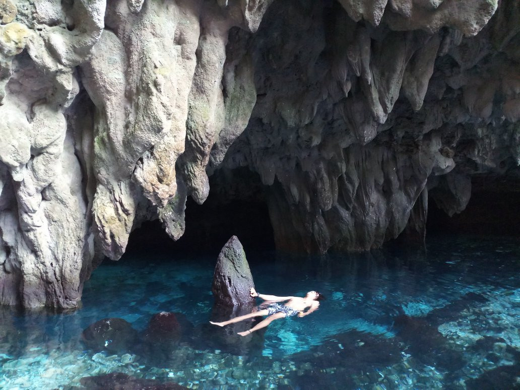 Hawang Cave景点图片