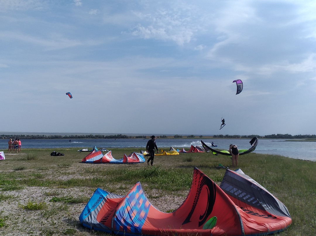 Kite Surfing School Tochka Otriva景点图片