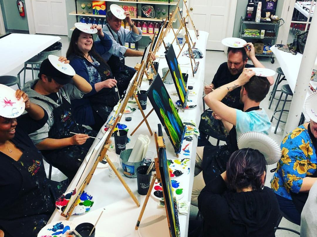 Painting with a Twist-Mandeville必去景点