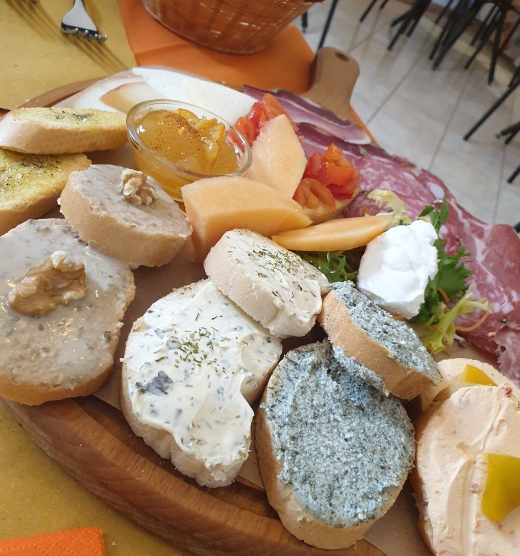 Agriturismo Ristorante Artisti Del Cavallo主图