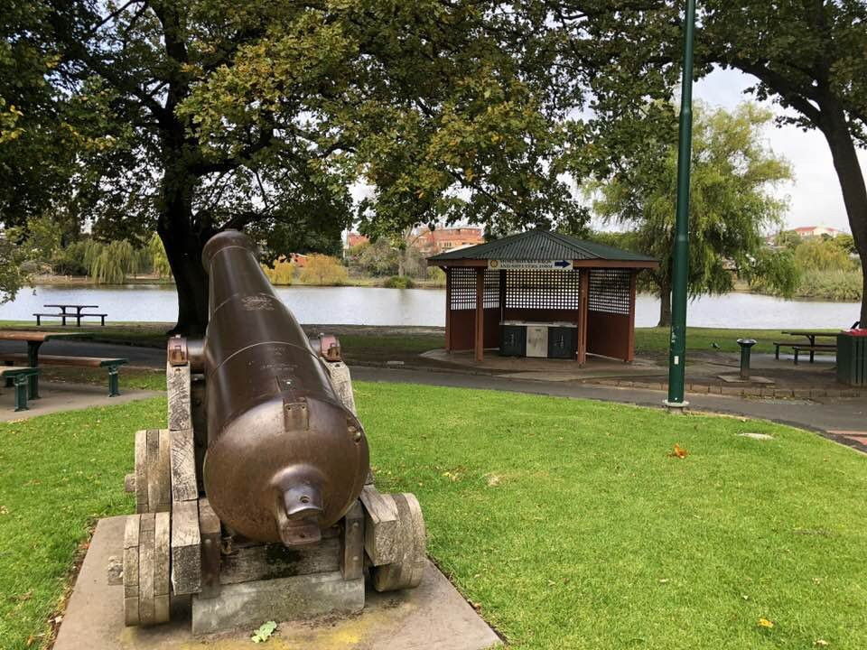 Alexandra Gardens-亚拉拉特山必去景点