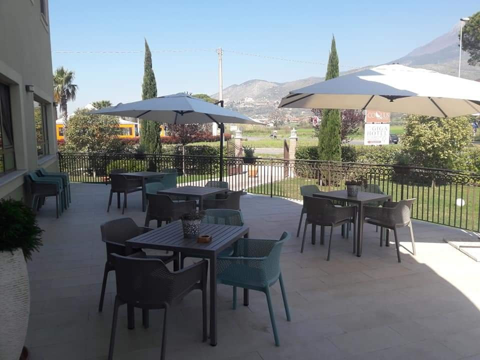 Giga Hotel