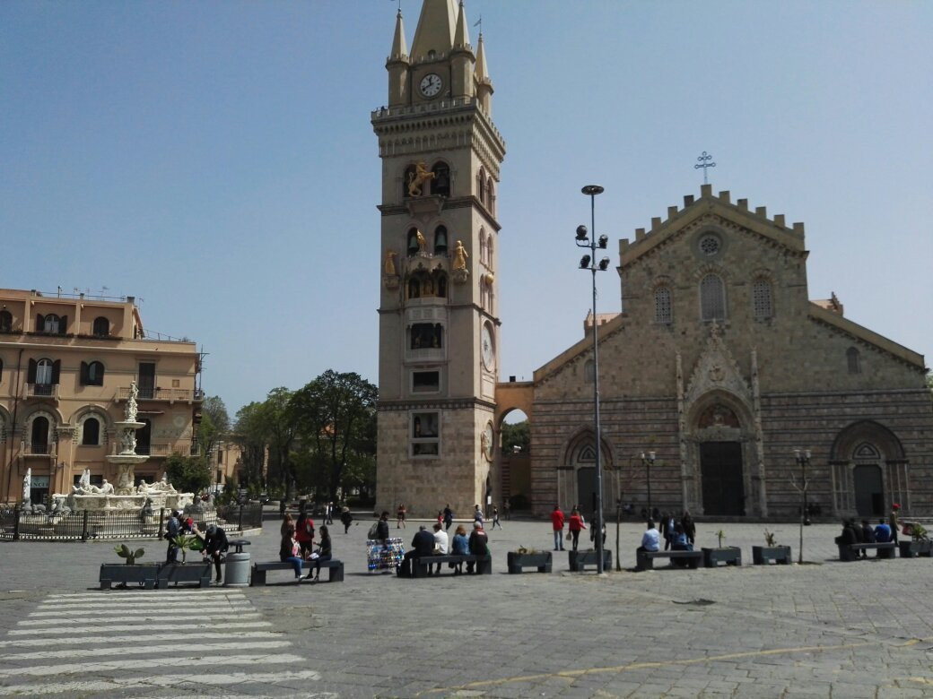 Campanile del Duomo di Messina景点图片