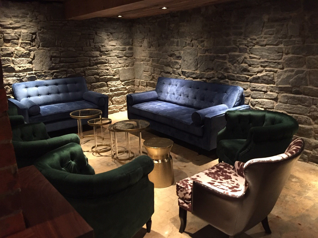 The Preston House & Hotel主图