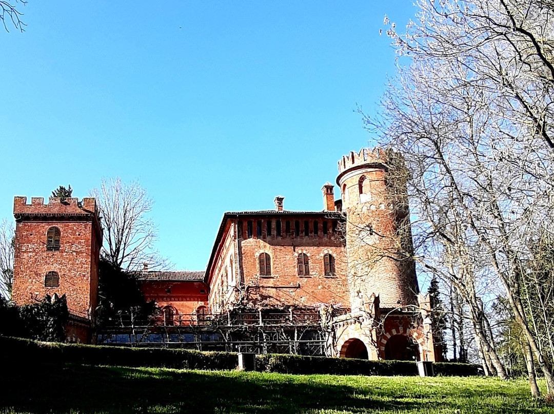 Castello di Redabue景点图片