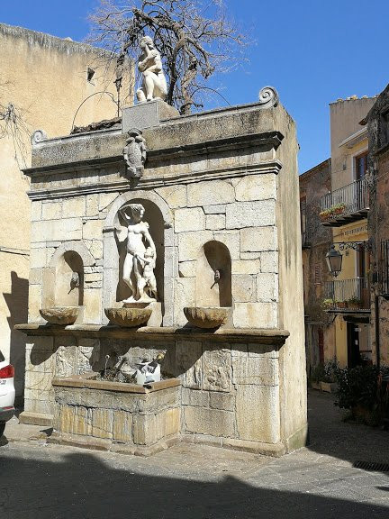 Fontana Venere Ciprea (Quattru Cannola)-Castelbuono必去景点