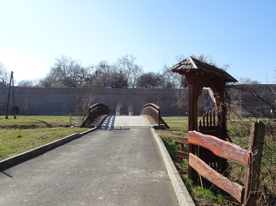 Zrínyi Monument-Szigetvar必去景点