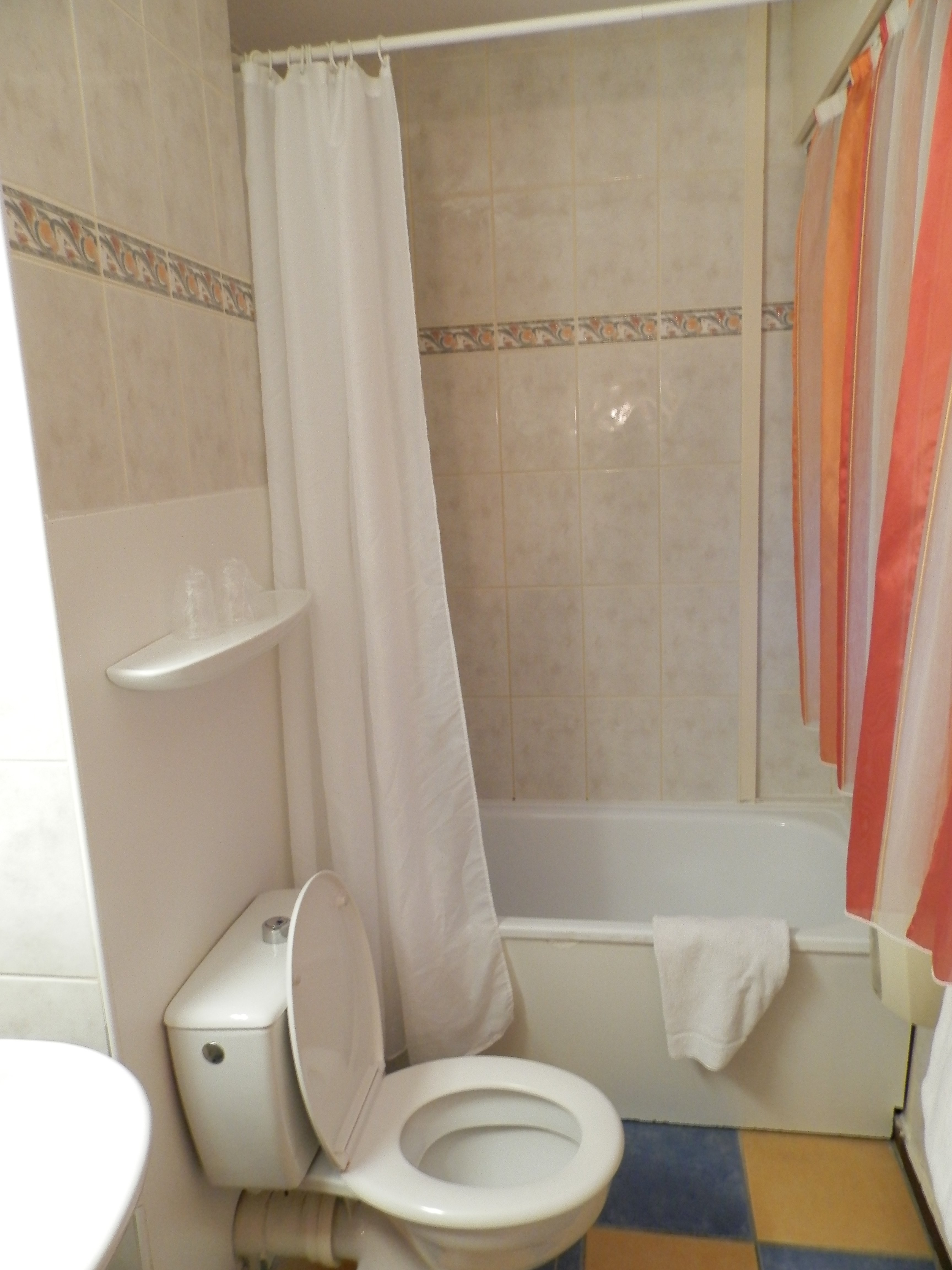 Cit'Hotel Escatel-浴室