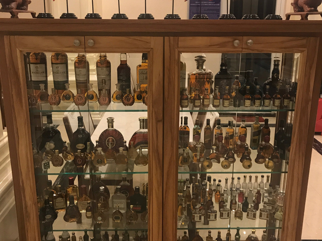 Van Kim Long Hotel主图