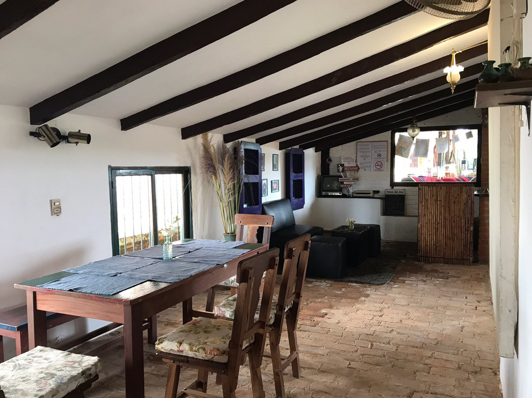 Nomada Hostel Resto Cafe主图