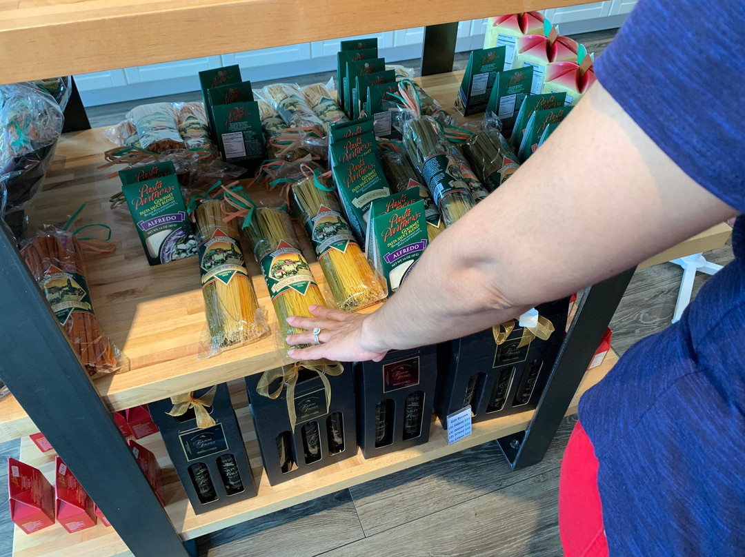 Tarpon Springs Olive Oil Company-塔彭斯普林斯必去景点