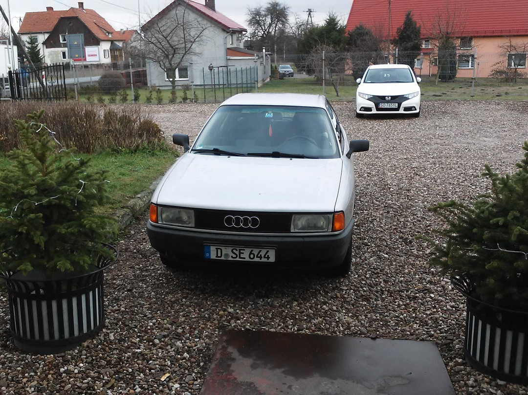 Hotel And Restaurant Sara主图