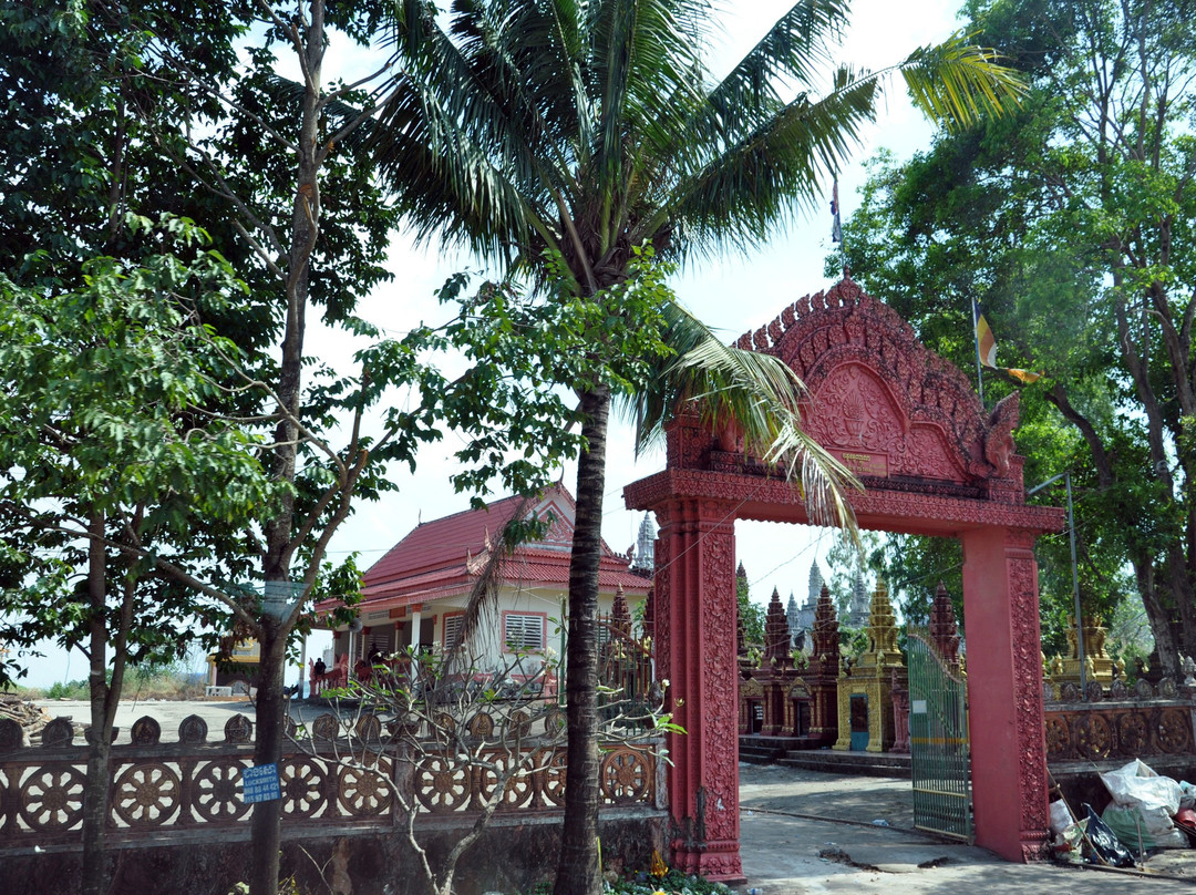 Wat Krom Temple景点图片