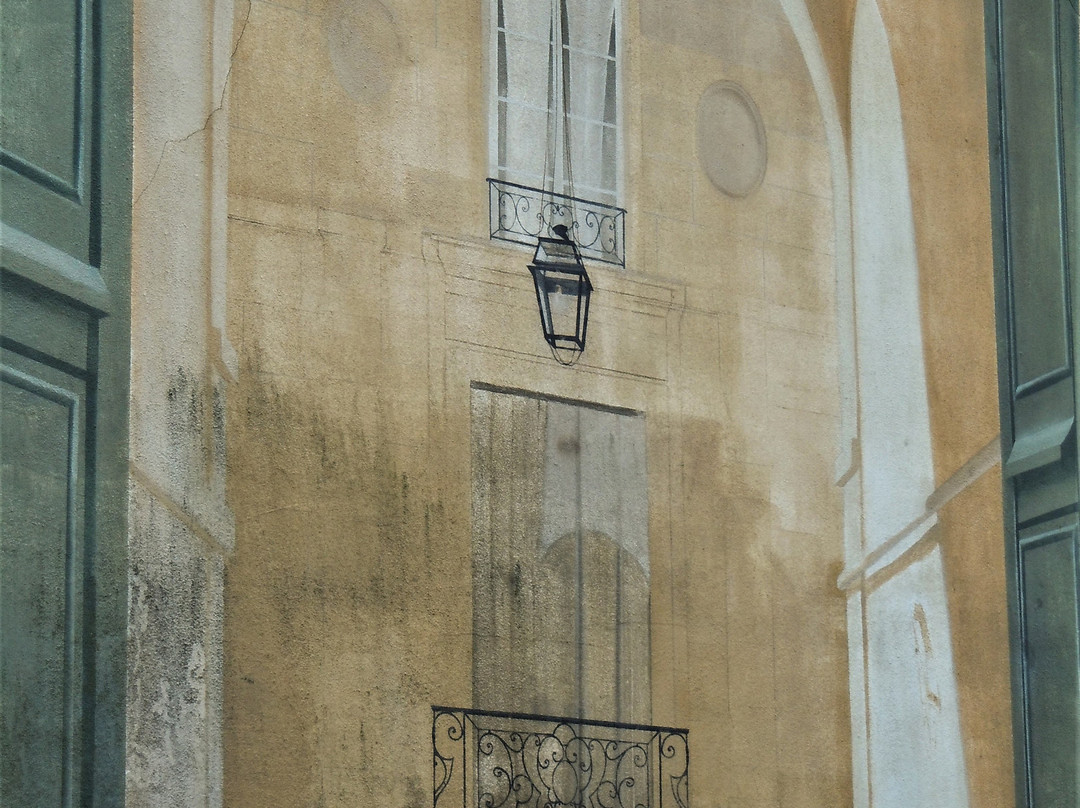 Fresque Porte cochere景点图片