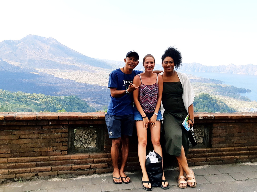 Bali Sunrise Unpack Tour景点图片