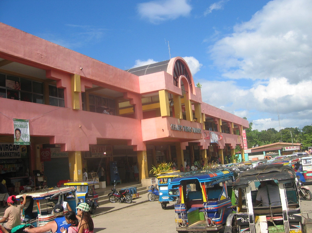 Calape Plaza-卡拉匹必去景点