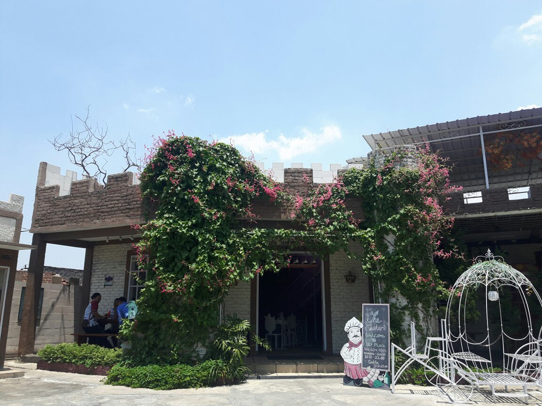 Cimahi餐馆和美食-The Casturi Cafe & Resto