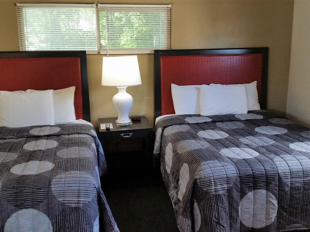 Hillcrest Motel Marshfield主图