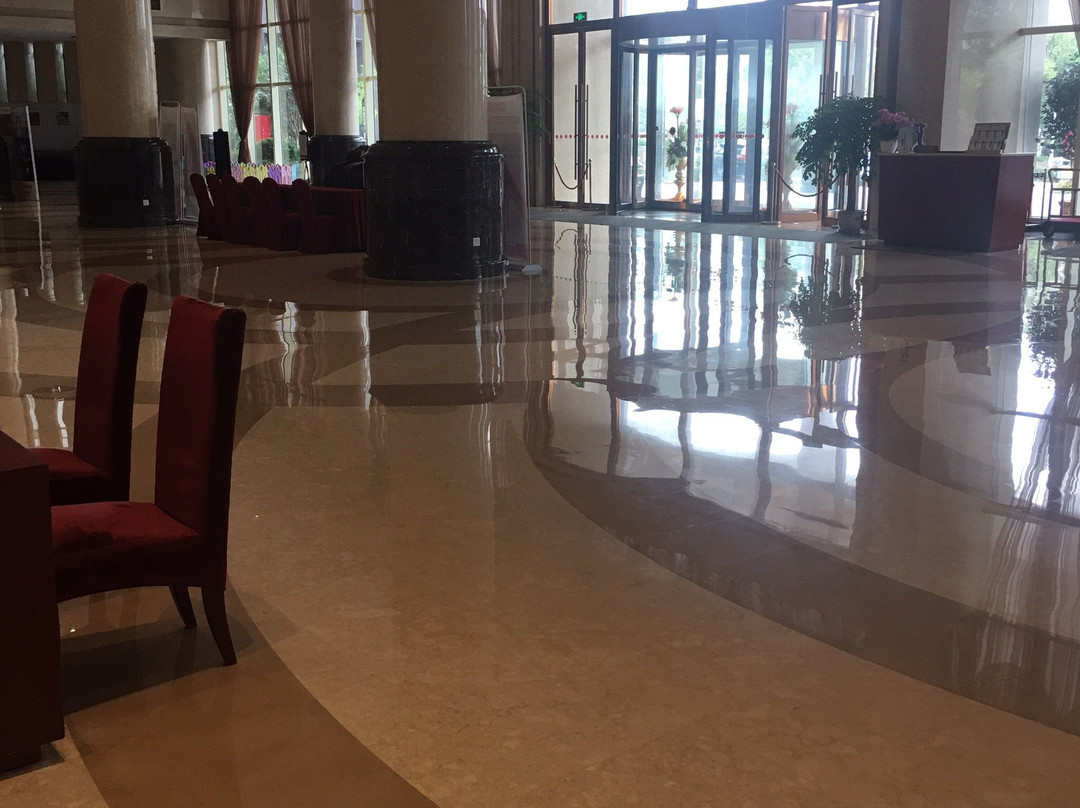 赤壁华美达广场酒店主图