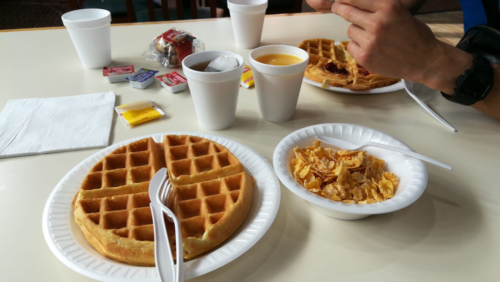 州立学院速8酒店-餐饮