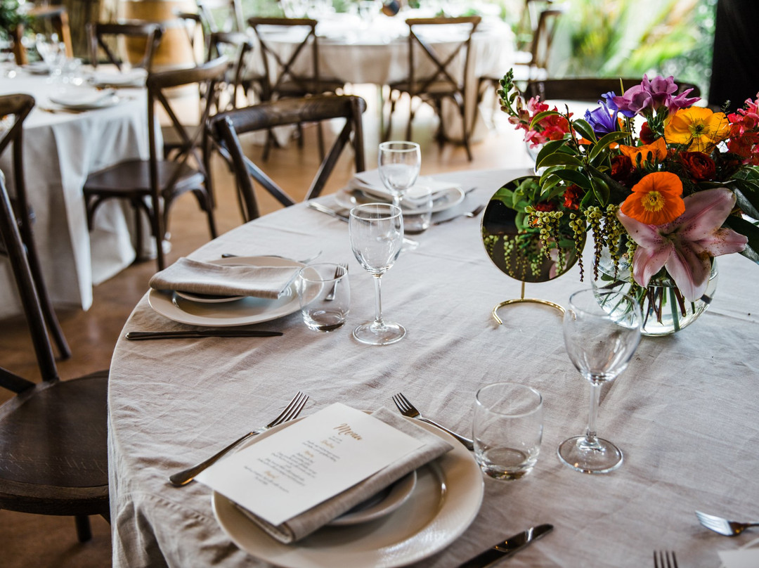 瑟纳罗斯着陆酒店主图