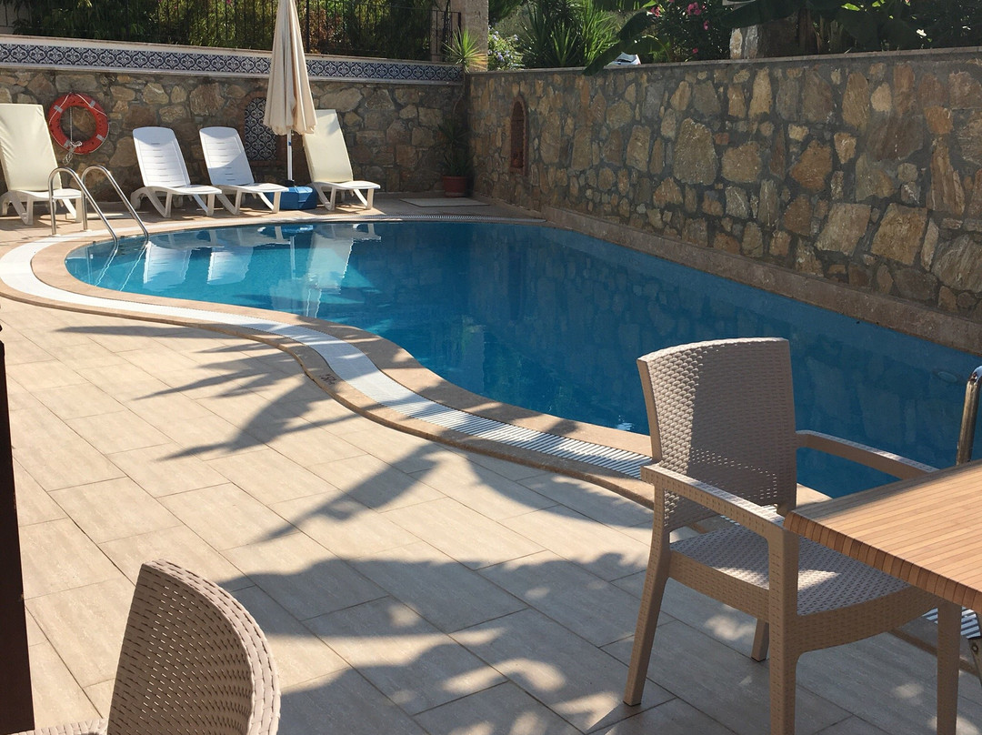Kaya Otel
