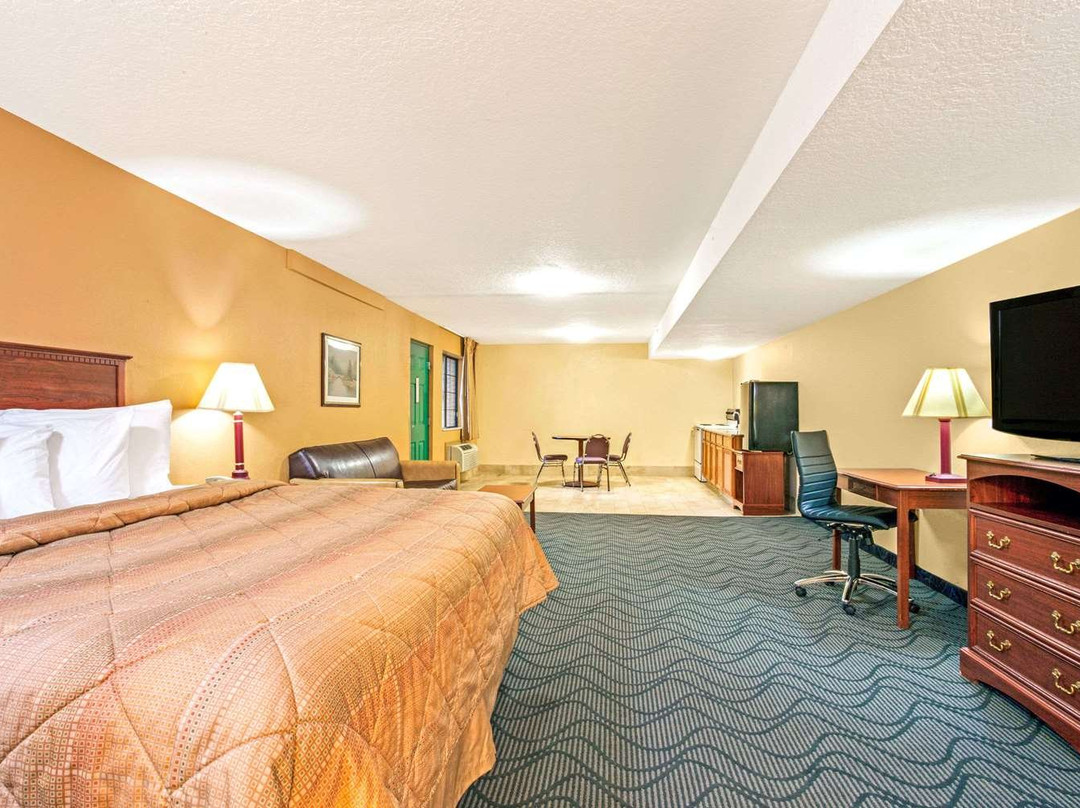 Days Inn by Wyndham Oklahoma City主图